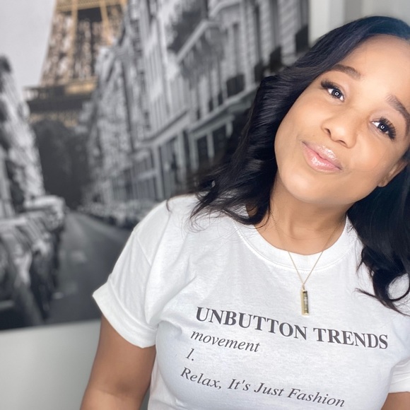 Meet your Posher, Brittney - Picture 2 of 3